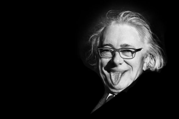 La théorie de la relativité selon Albert Orefice