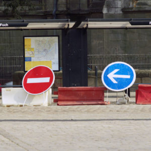 Circuler à Nantes en respectant la signalétique est une chose compliquée depuis bien longtemps